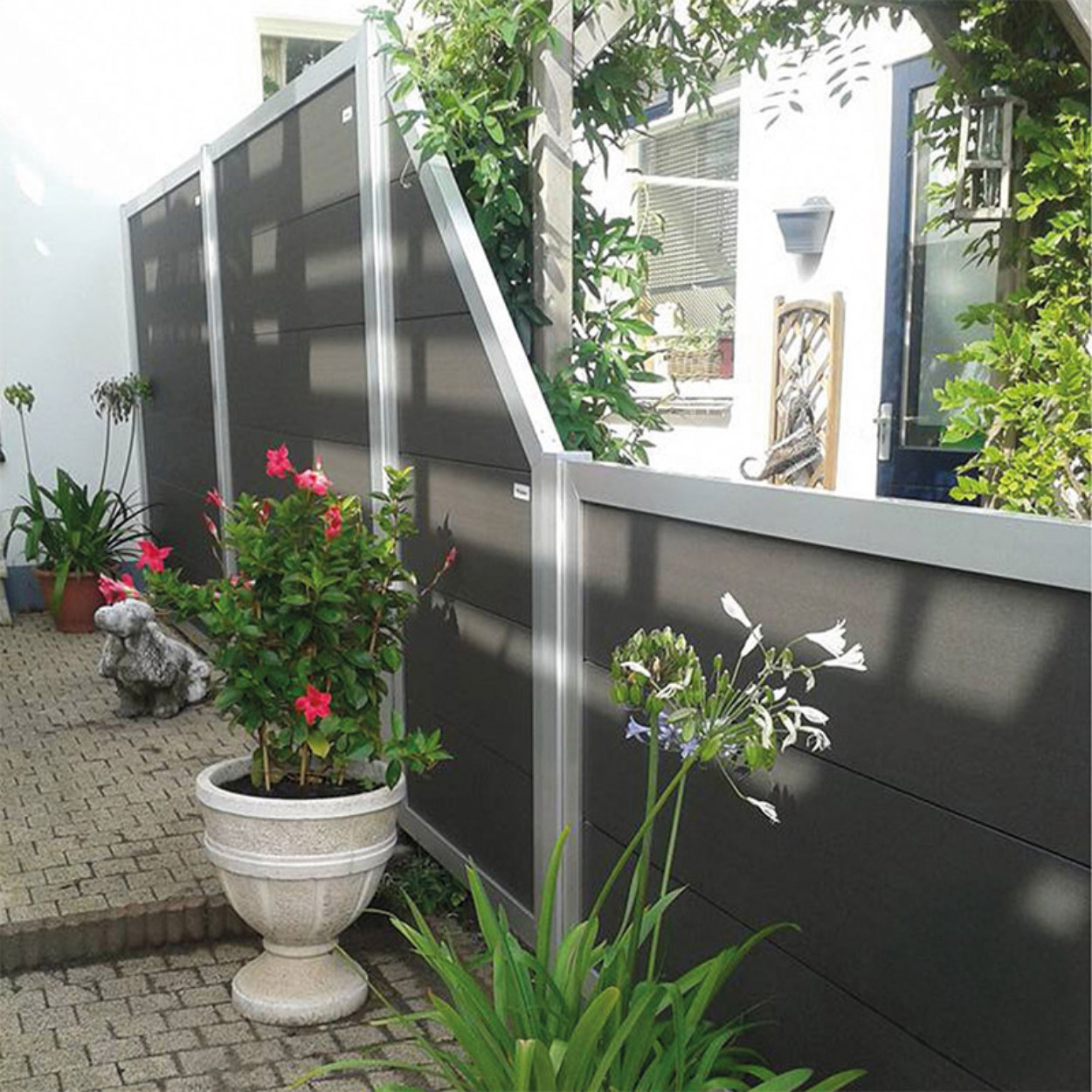Elephant Schutting Forte Composiet Antraciet met Alu-kleurig Frame 180x180cm